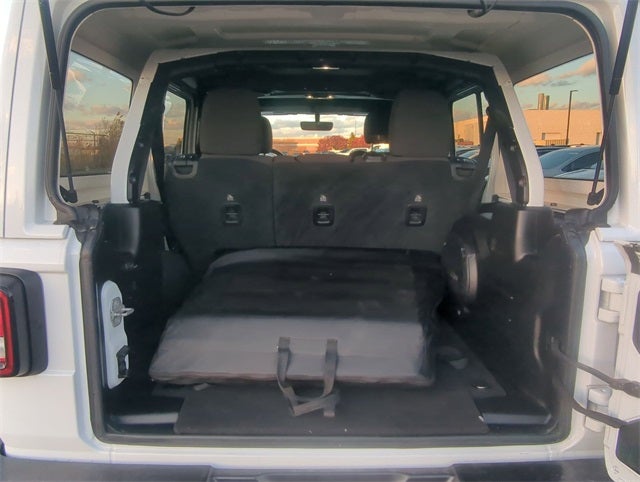 2022 Jeep Wrangler Unlimited High Tide 4x4