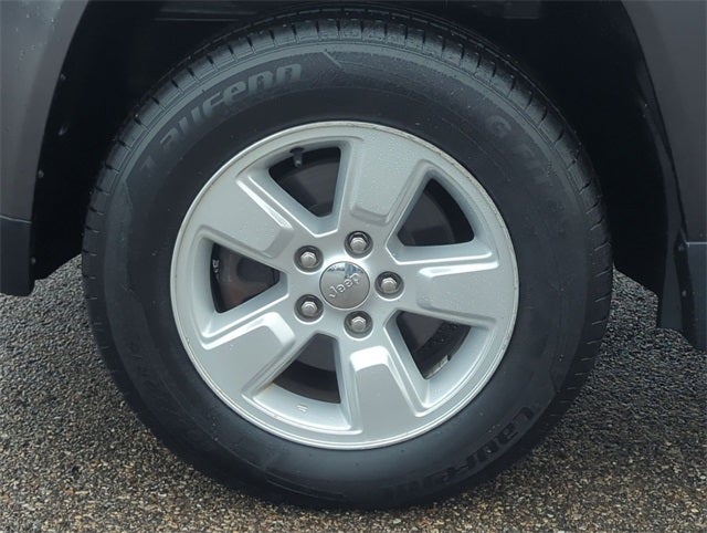 2017 Jeep Compass Latitude FWD