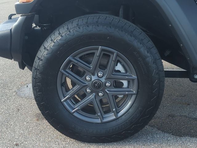 2025 Jeep Wrangler 4-Door Summit 4x4