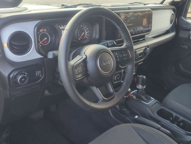 2025 Jeep Wrangler 4-Door Summit 4x4