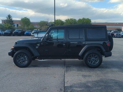 2025 Jeep Wrangler 4-Door Summit 4x4