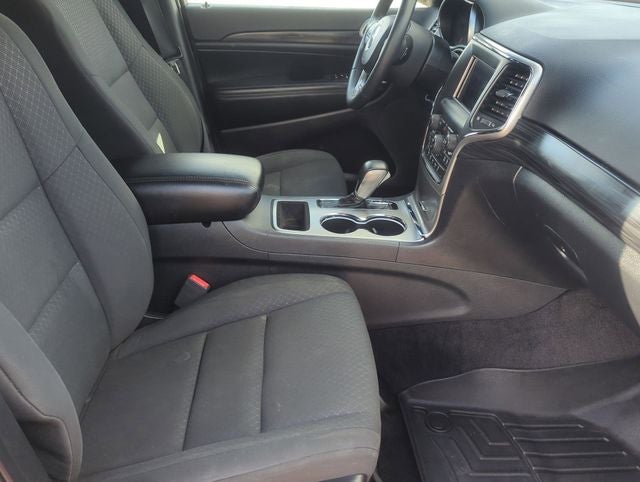 2019 Jeep Grand Cherokee Laredo E 4x4