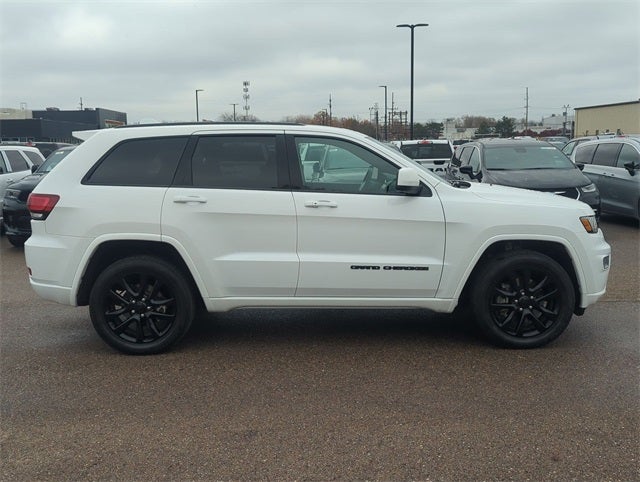 2021 Jeep Grand Cherokee Laredo X 4x4