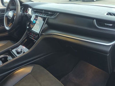 2025 Jeep Grand Cherokee Altitude 4x4