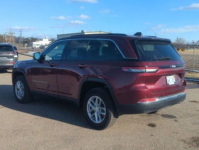 2024 Jeep Grand Cherokee Laredo X 4x4