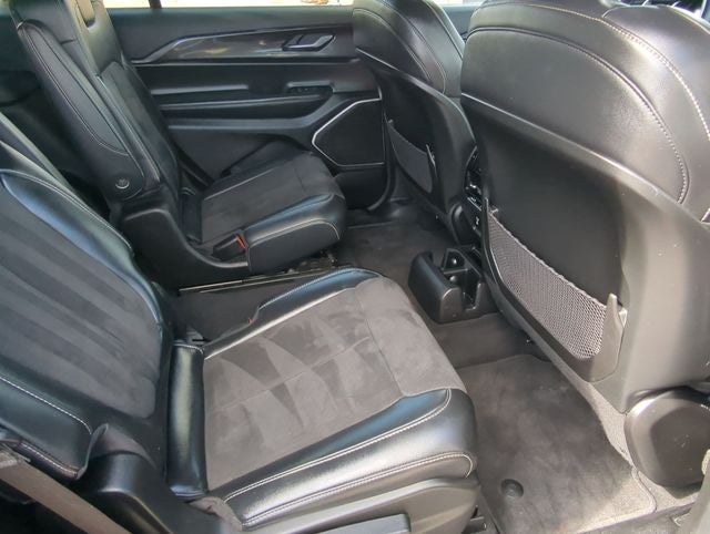 2022 Jeep Grand Cherokee L Altitude 4x4