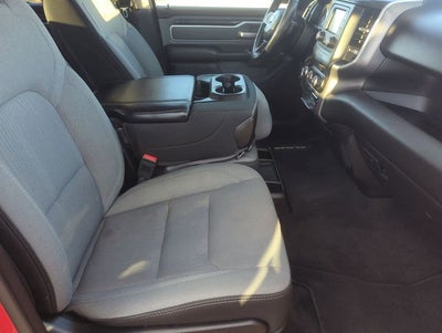 2020 RAM 1500 Big Horn Quad Cab 4x4 6'4' Box