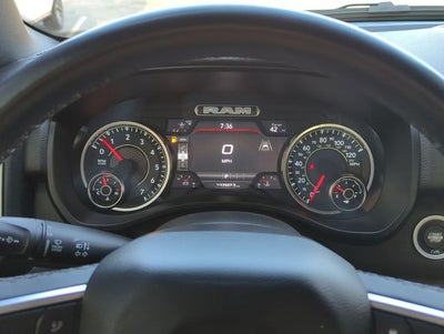 2025 RAM 1500 Big Horn Crew Cab 4x4 5'7' Box