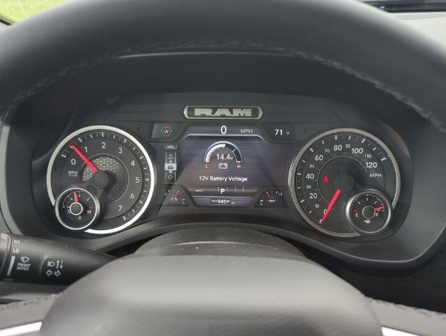 2025 RAM 1500 Big Horn Crew Cab 4x4 5'7' Box