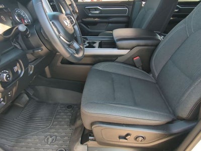 2020 RAM 1500 Big Horn Crew Cab 4x4 5'7' Box