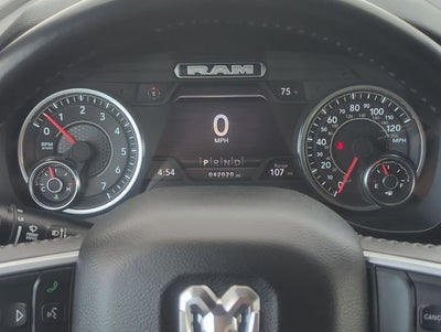 2023 RAM 1500 Big Horn Crew Cab 4x4 5'7' Box