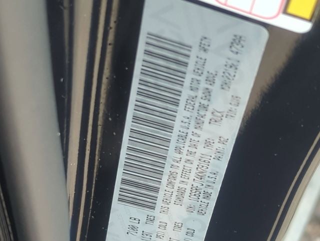 2019 RAM 1500 Laramie Crew Cab 4x4 5'7' Box