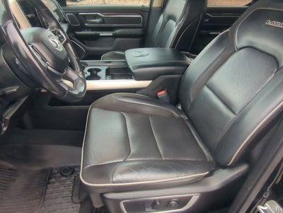 2019 RAM 1500 Laramie Crew Cab 4x4 5'7' Box