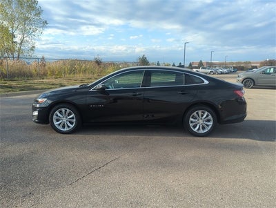 2022 Chevrolet Malibu FWD LT