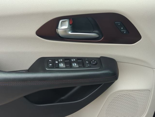 2019 Chrysler Pacifica Limited