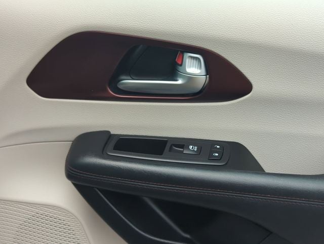 2019 Chrysler Pacifica Limited