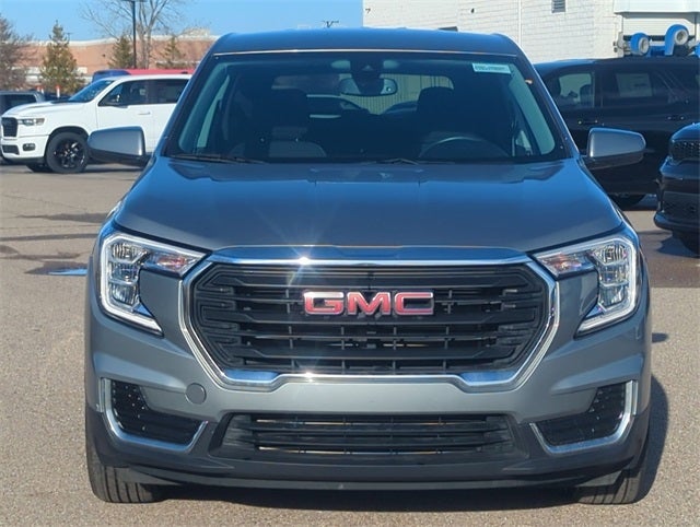 2024 GMC Terrain FWD SLE