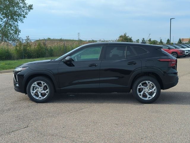 2025 Chevrolet Trax FWD LS