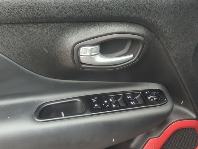 2023 Jeep Renegade Trailhawk 4x4