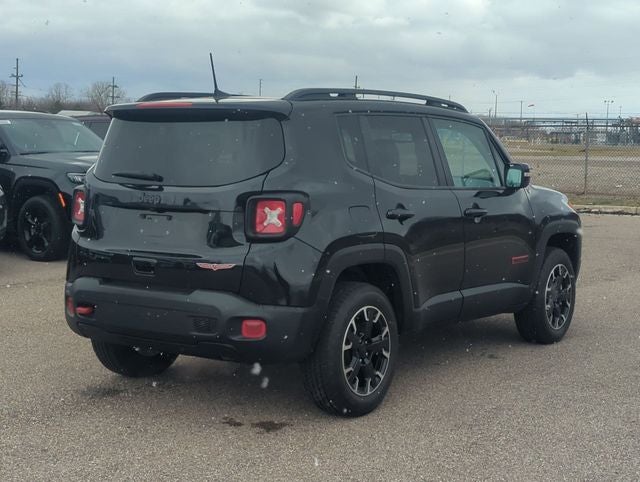 2023 Jeep Renegade Trailhawk 4x4