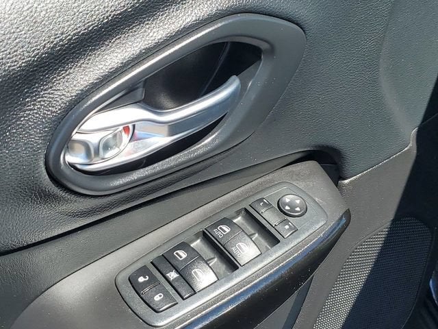 2020 Jeep Cherokee Altitude FWD