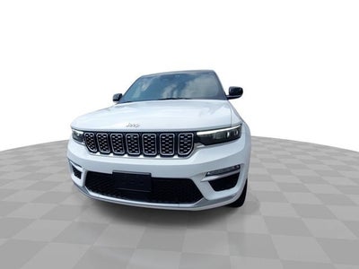 2022 Jeep Grand Cherokee Summit