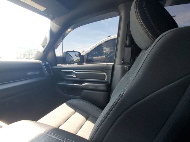 2020 RAM 1500 Big Horn Crew Cab 4x4 5'7" Box