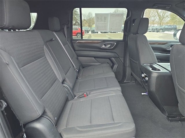 2023 GMC Yukon XL SLE