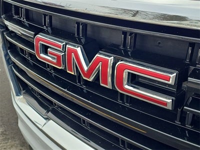 2023 GMC Yukon XL SLE