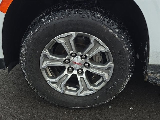 2023 GMC Yukon XL SLE