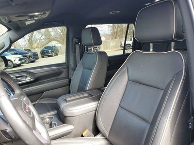 2024 GMC Yukon XL SLT