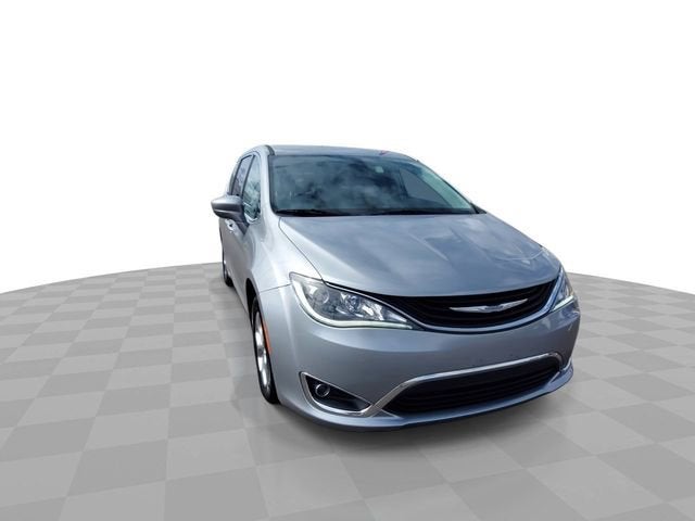 2018 Chrysler Pacifica Hybrid Touring Plus