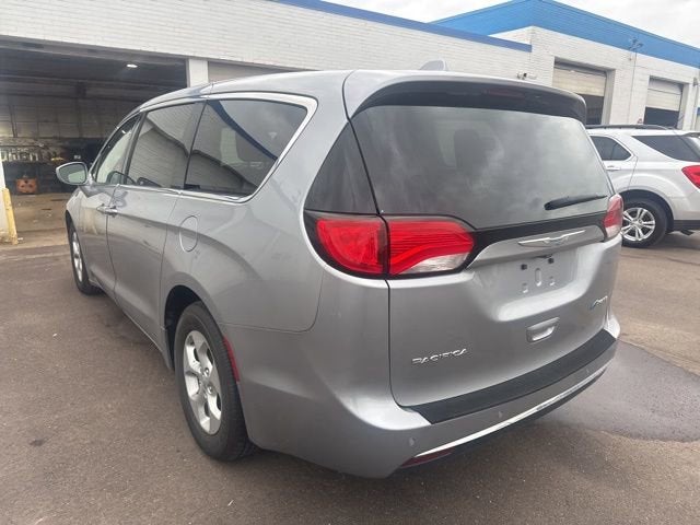 2018 Chrysler Pacifica Hybrid Touring Plus