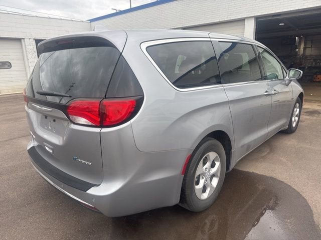 2018 Chrysler Pacifica Hybrid Touring Plus