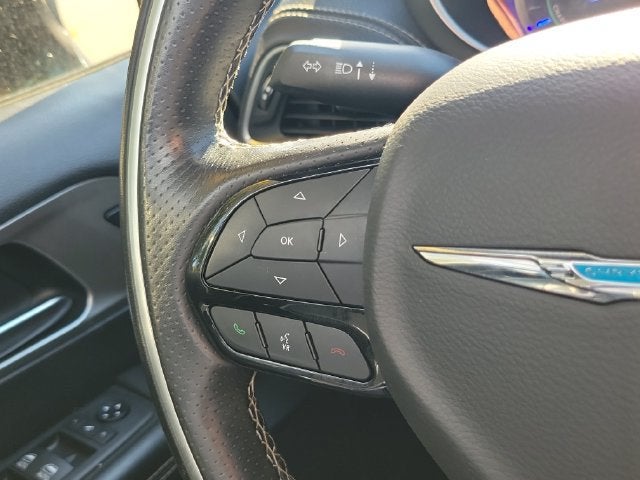 2021 Chrysler Pacifica Hybrid Limited