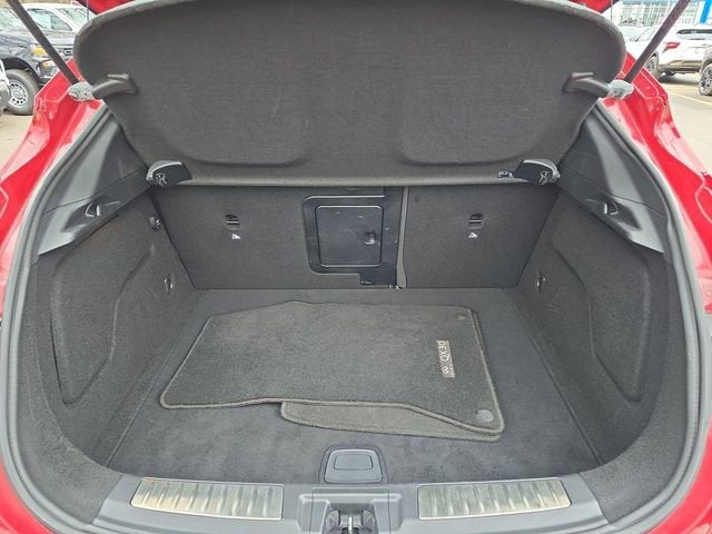 2017 INFINITI QX30 Premium