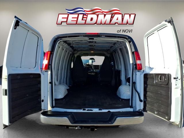2024 Chevrolet Express Cargo 2500 WT