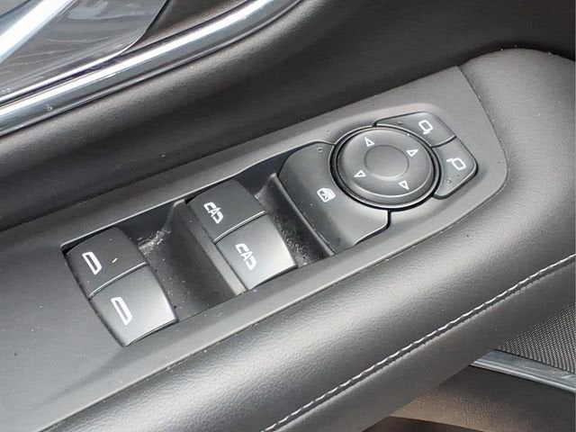 2023 GMC Yukon SLE