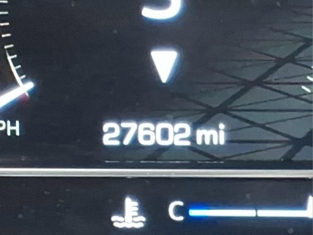2023 GMC Yukon SLE