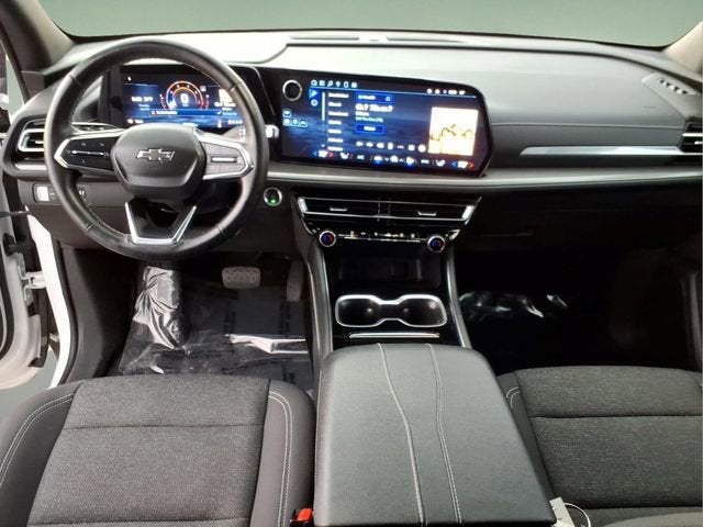 2024 Chevrolet Traverse LS