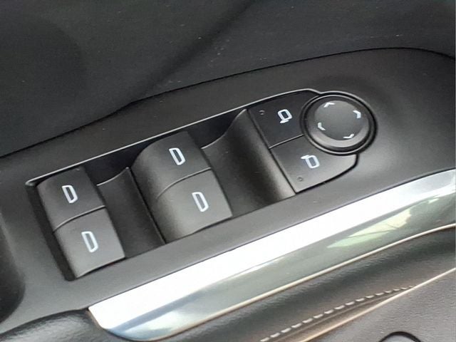 2024 Chevrolet Traverse LS