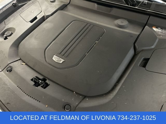 2024 Cadillac LYRIQ Luxury 2