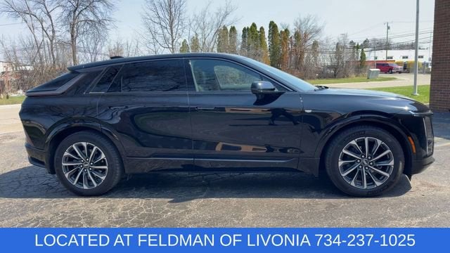 2024 Cadillac LYRIQ Sport 2