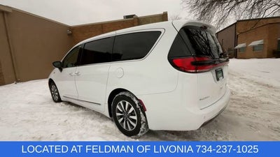 2023 Chrysler Pacifica Hybrid Limited