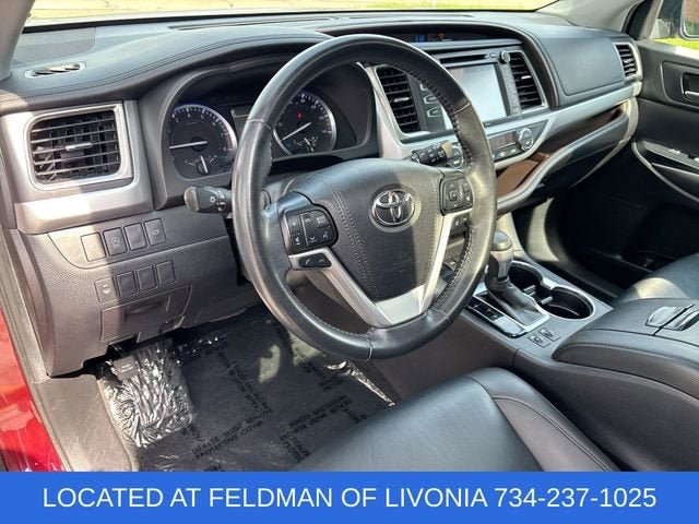 2019 Toyota Highlander SE