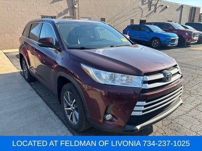 2019 Toyota Highlander SE