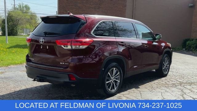 2019 Toyota Highlander SE