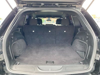 2020 Jeep Grand Cherokee Laredo E 4x2