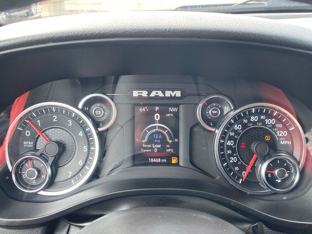 2023 RAM 1500 Big Horn Crew Cab 4x4 5'7" Box