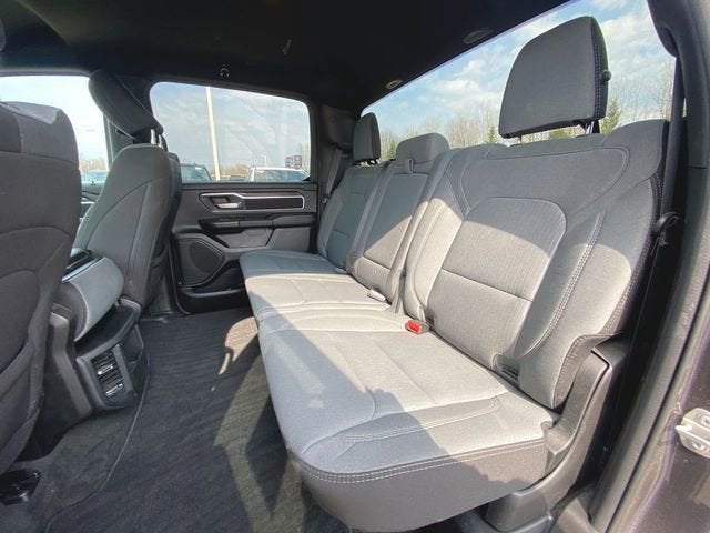 2023 RAM 1500 Big Horn Crew Cab 4x4 5'7" Box